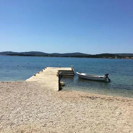 Apartment Roko Turanj