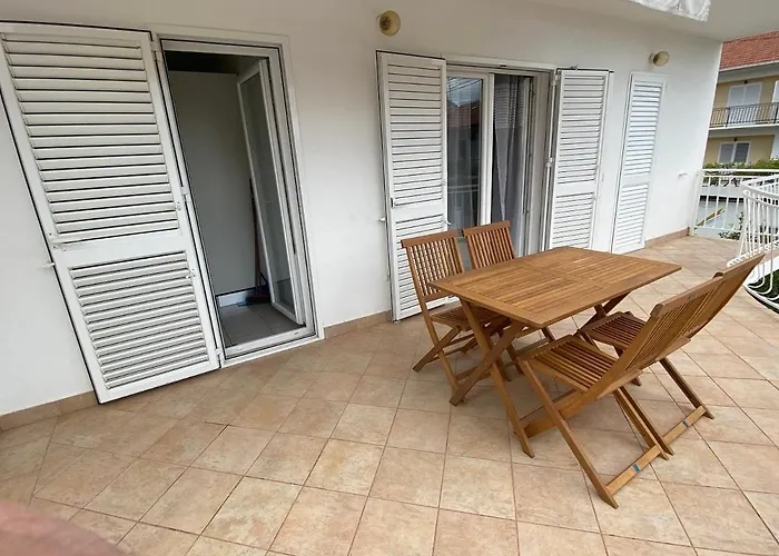 Apartman Roko *